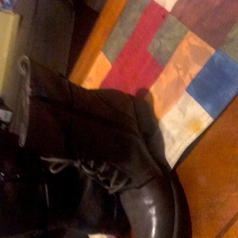 Brownish grey boots cute with jeans